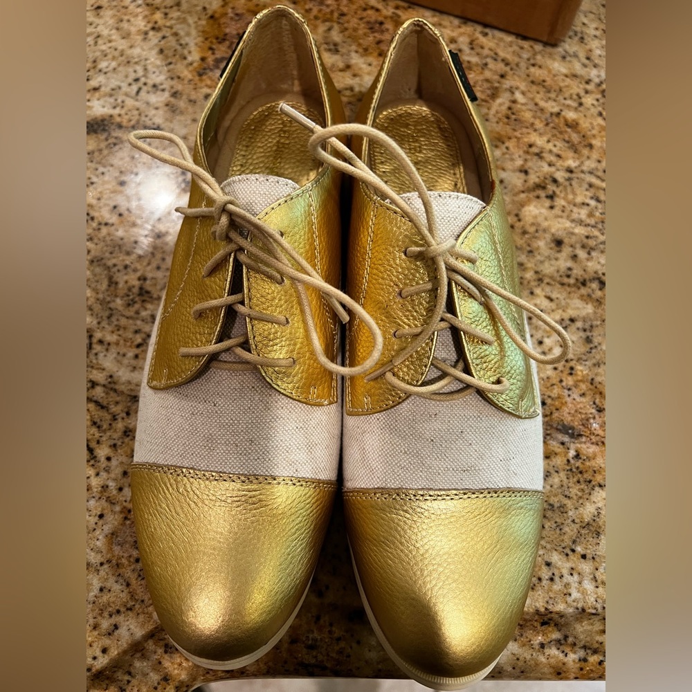 Women’s mocasines